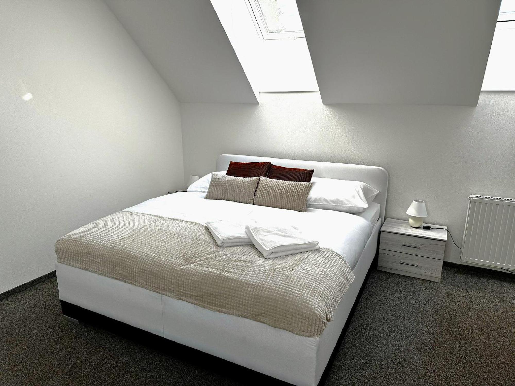Apartmany Na Kovarne Rajov Zlatá Koruna Buitenkant foto